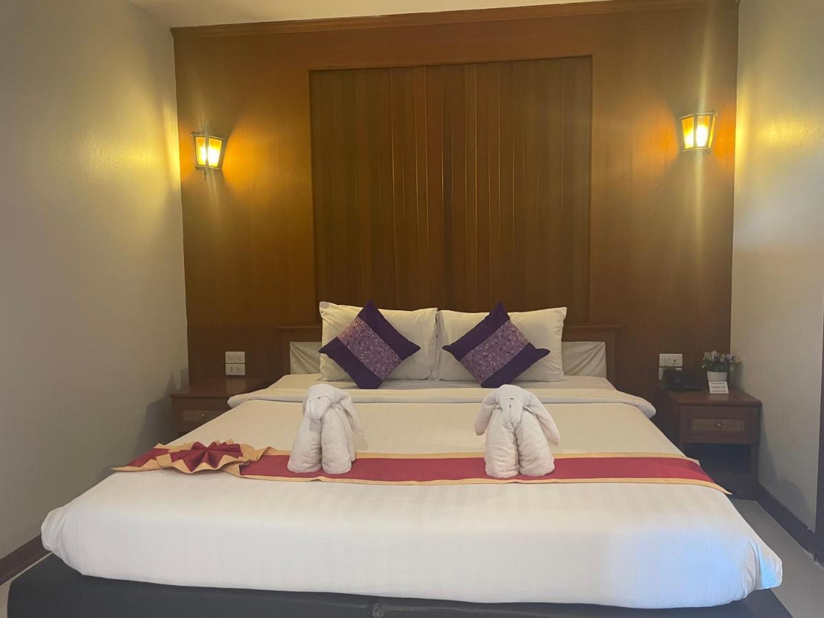 Embryo Hotel Паттайя Экстерьер фото
