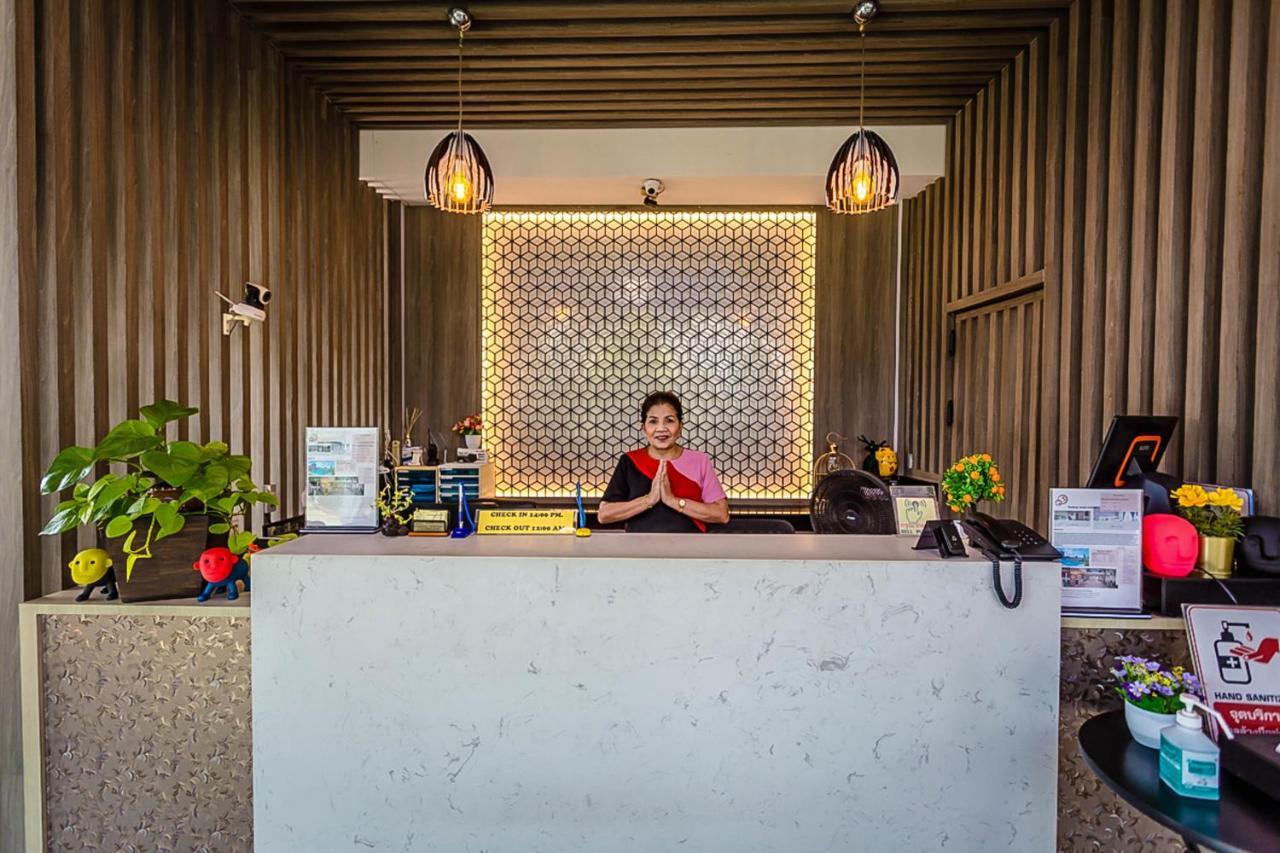 Embryo Hotel Паттайя Экстерьер фото