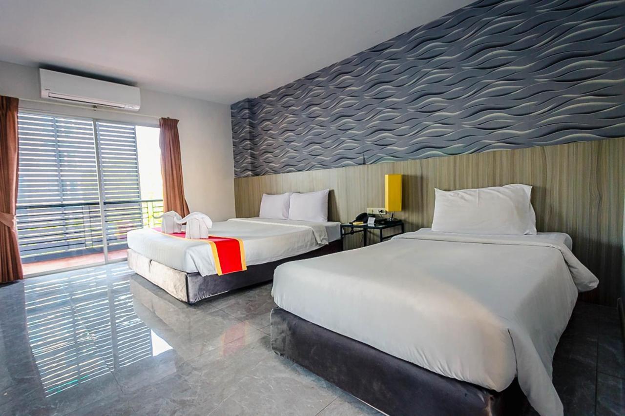 Embryo Hotel Паттайя Экстерьер фото